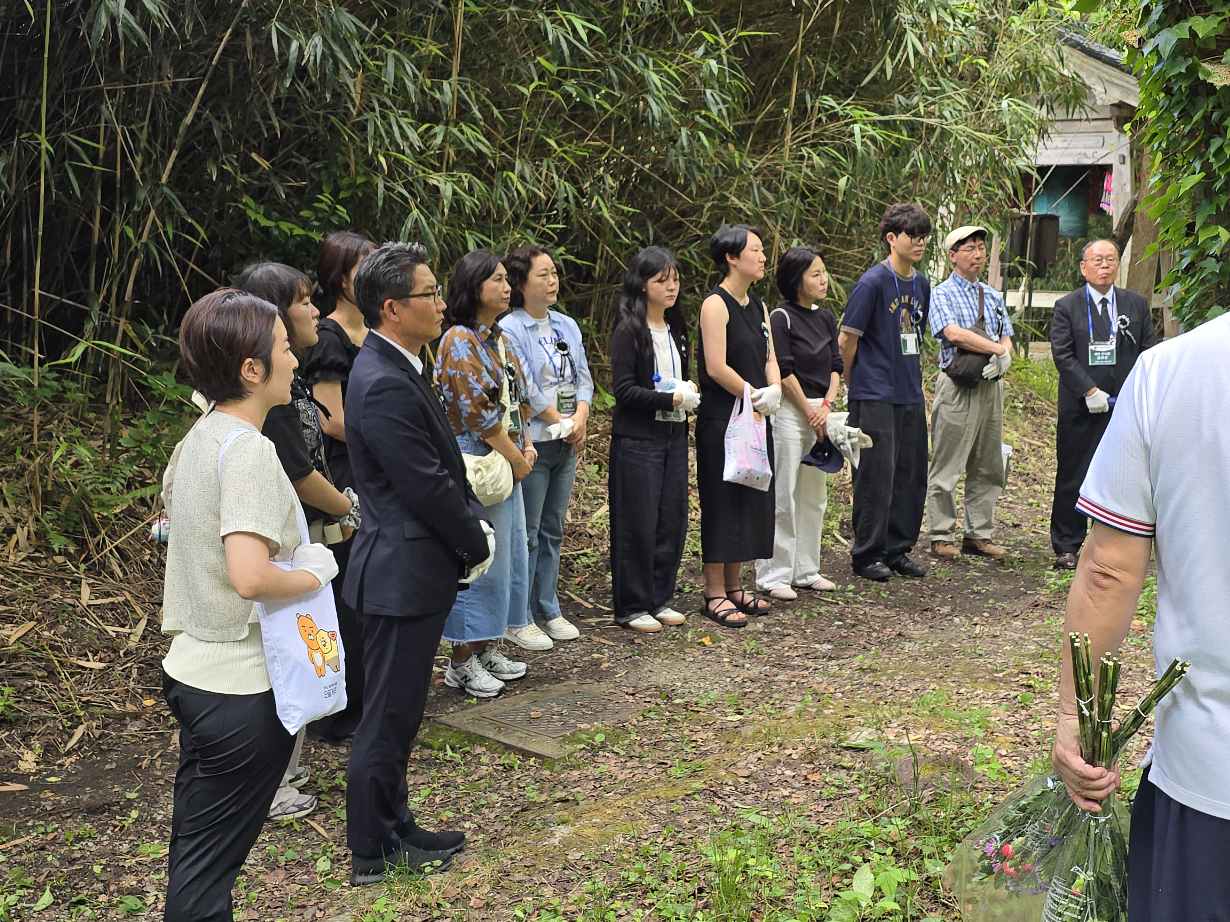 헌화식(니가타현 사도섬 제4소아이료터)